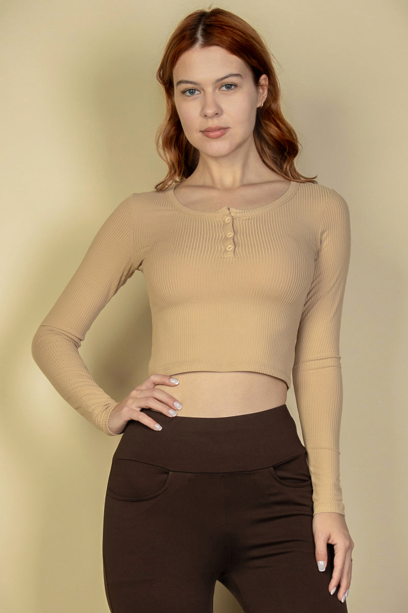 [$3/piece] Ribbed Button Up Long Sleeve Crop Top